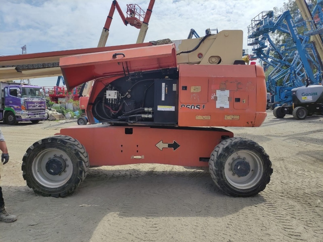 Sold - Telescopic Boom Lift - View 2